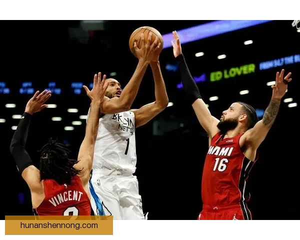 5月7日热火对阵篮网东部焦点战一触即发季后赛生死较量全城瞩目